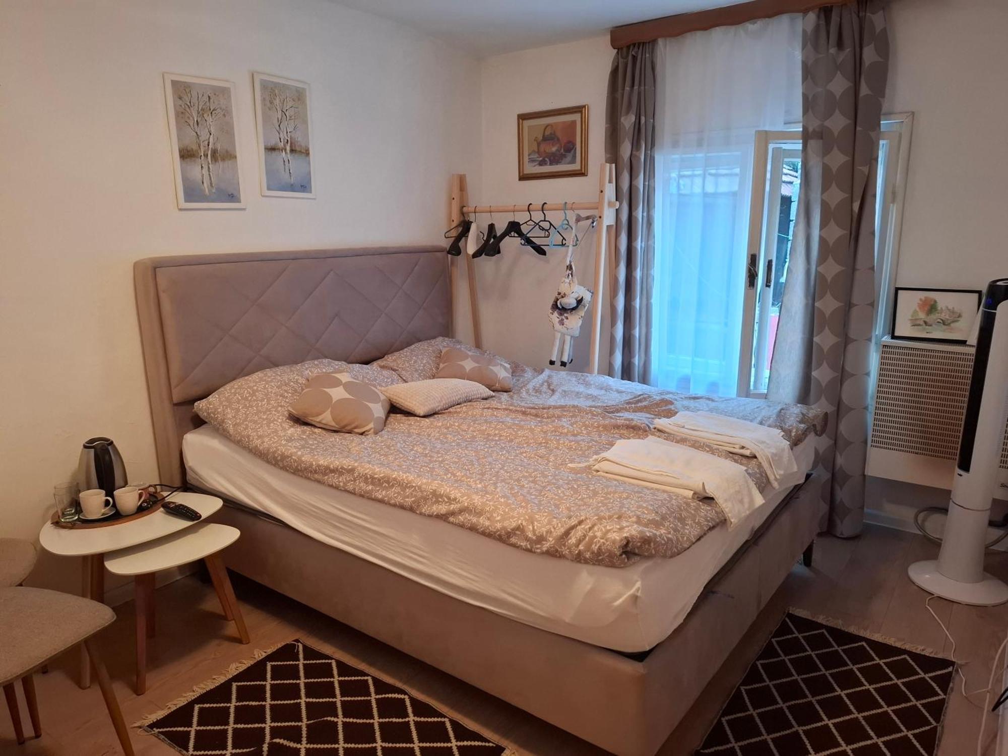 Guesthouse Unique Sarajevo Phòng bức ảnh