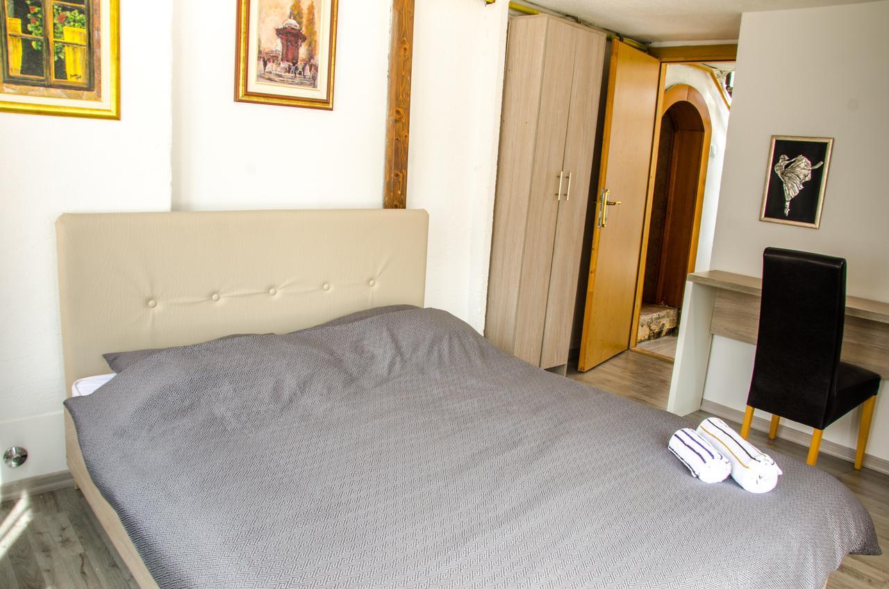 Guesthouse Unique Sarajevo Ngoại thất bức ảnh