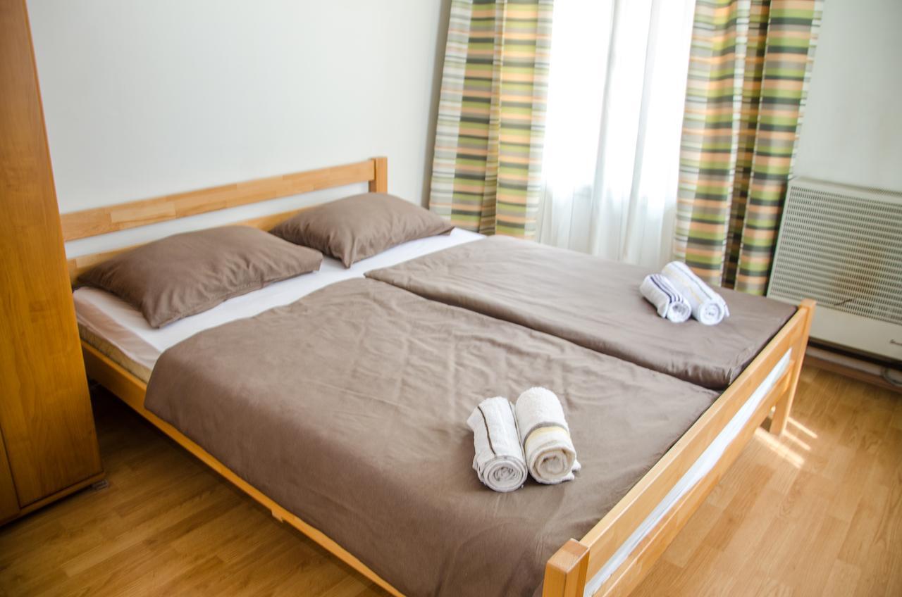 Guesthouse Unique Sarajevo Ngoại thất bức ảnh