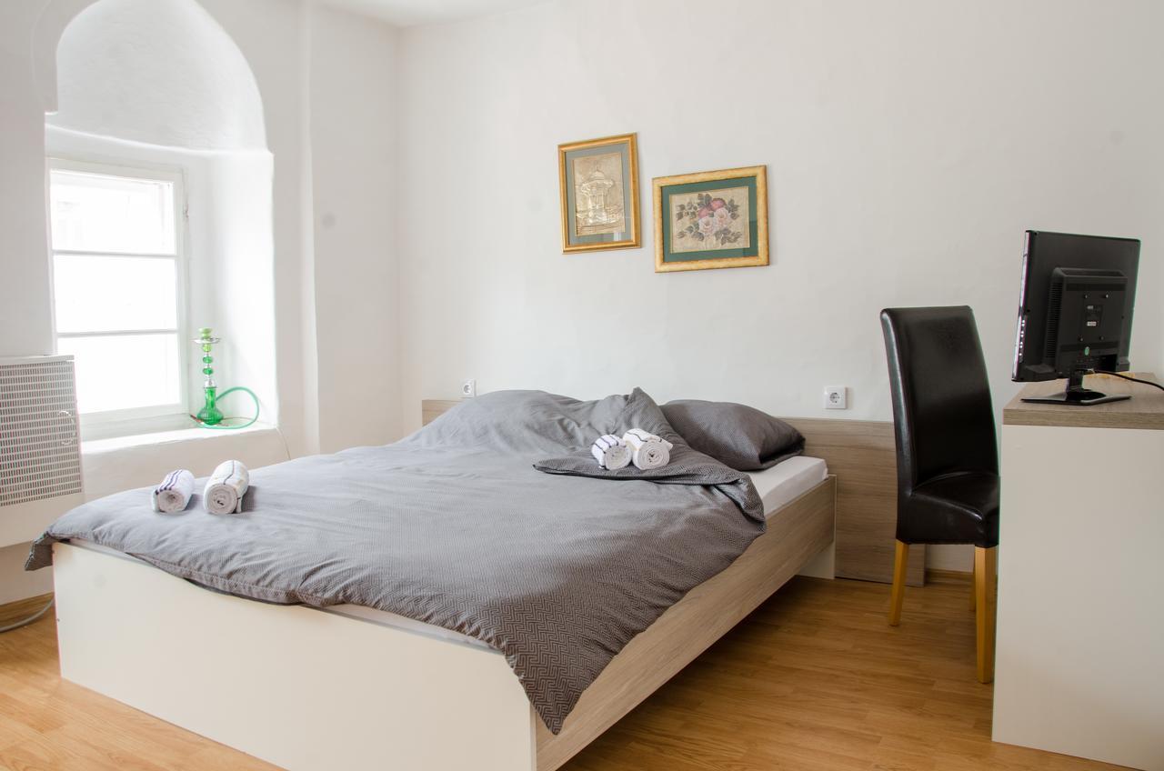 Guesthouse Unique Sarajevo Ngoại thất bức ảnh