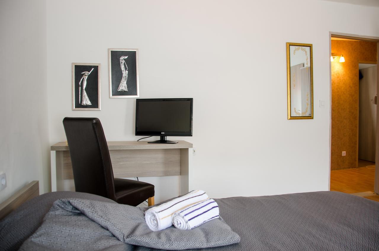 Guesthouse Unique Sarajevo Ngoại thất bức ảnh