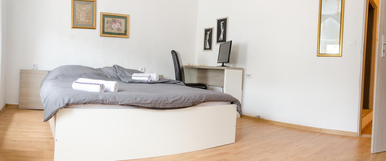 Guesthouse Unique Sarajevo Ngoại thất bức ảnh